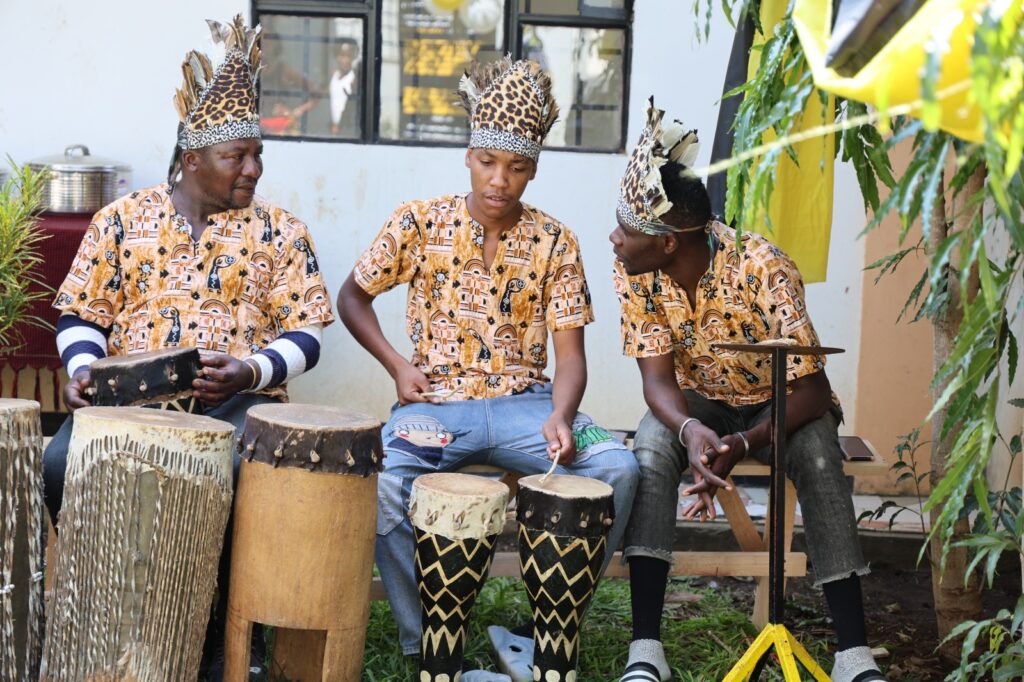 Atafo Project Dancers